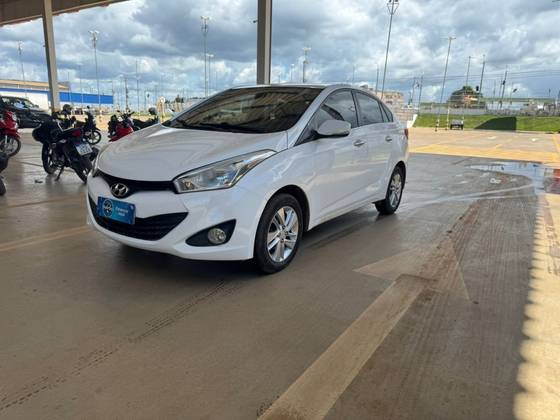 HYUNDAI HB20S 1.6 COMFORT PLUS 16V FLEX 4P AUTOMÁTICO HYUNDAI HB20S 1.6 COMFORT PLUS 16V FLEX 4P AUTOMÁTICO